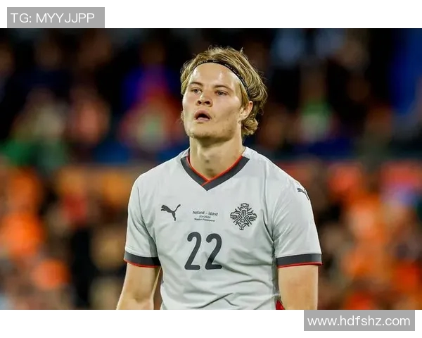 足球十大传奇球星经典招牌动作集锦助力回顾他们的辉煌时刻